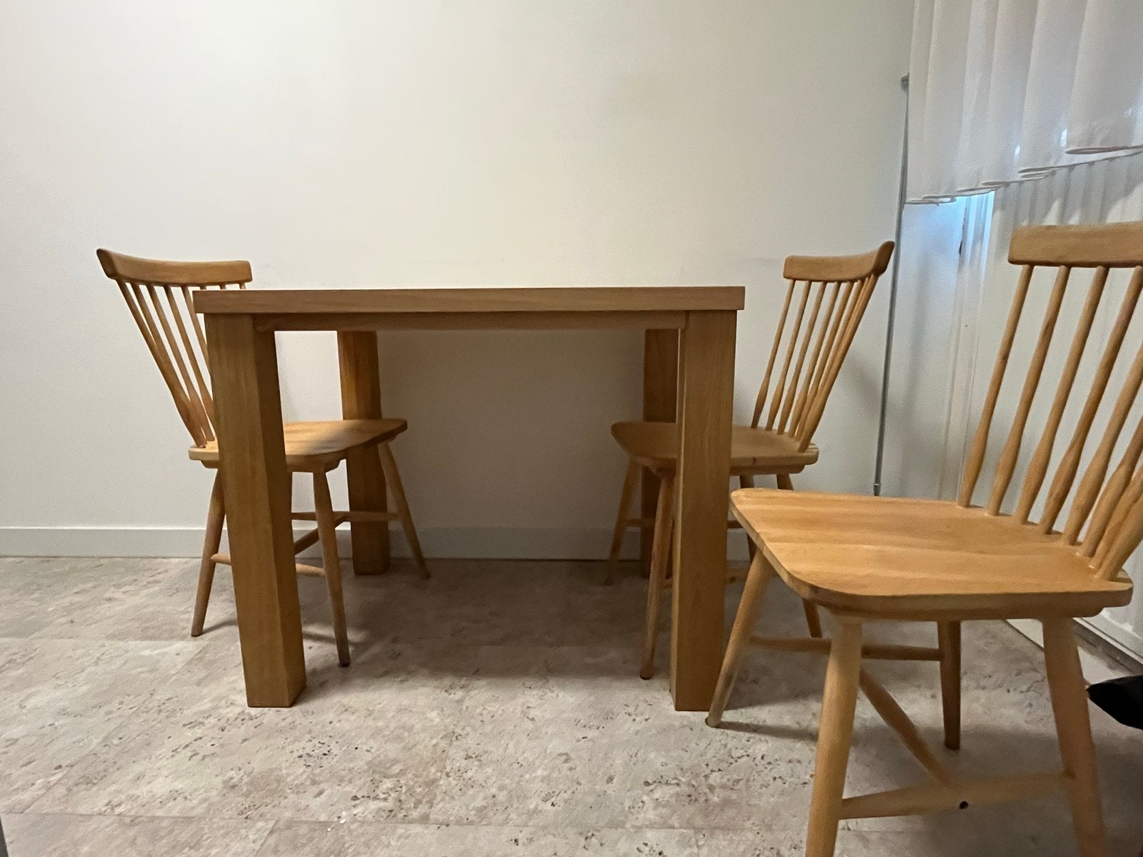 Houten eettafel met 3 stoelen, Huis en Inrichting, Tafels | Eettafels, Ophalen, Gebruikt, 50 tot 100 cm, 50 tot 100 cm