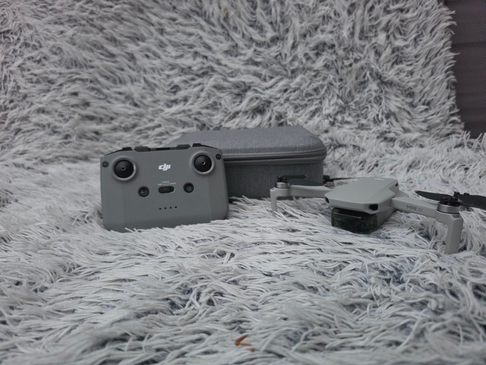 DJI Mini 4K drone met hoes en dji rc-n1, Audio, Tv en Foto, Drones, Ophalen, Cameradrone, 5 tot 10 kilometer, 15 tot 30 minuten