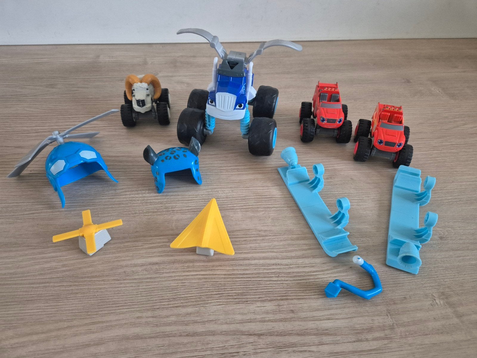 Blaze en de Monsterwielen speelgoedset, Ophalen, Zo goed als nieuw