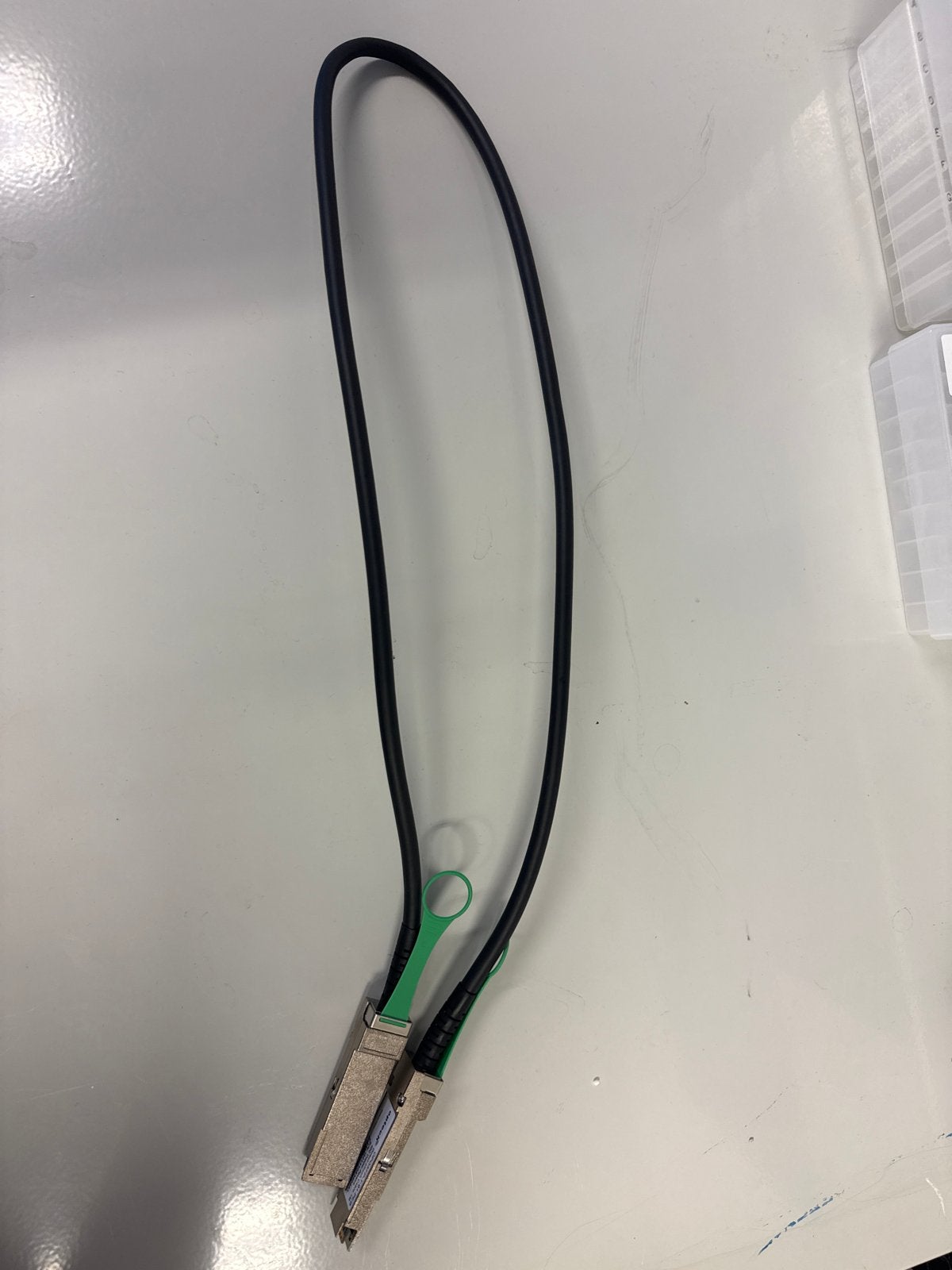 Optech 40GbE QSFP+ DAC kabel 1 meter - Twinax, Ophalen of Verzenden, Zo goed als nieuw