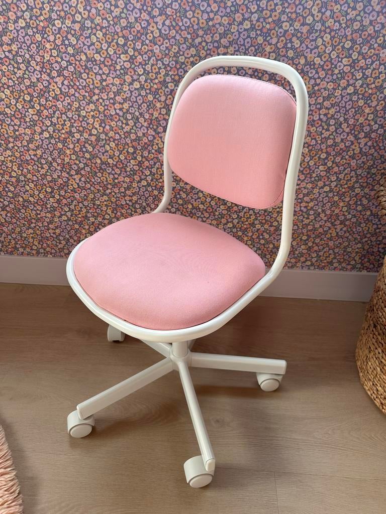 Kinder bureaustoel Ikea, Huis en Inrichting, Bureaustoelen, Ophalen, Gebruikt, Roze, Bureaustoel