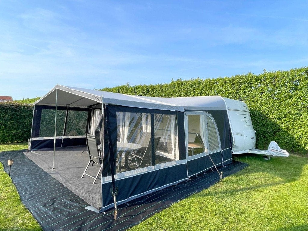 Fendt Opal 520 met nieuwe voortent en luifel, Caravans en Kamperen, Omvormbare zithoek, Rondzit, 7 tot 8 meter, Particulier