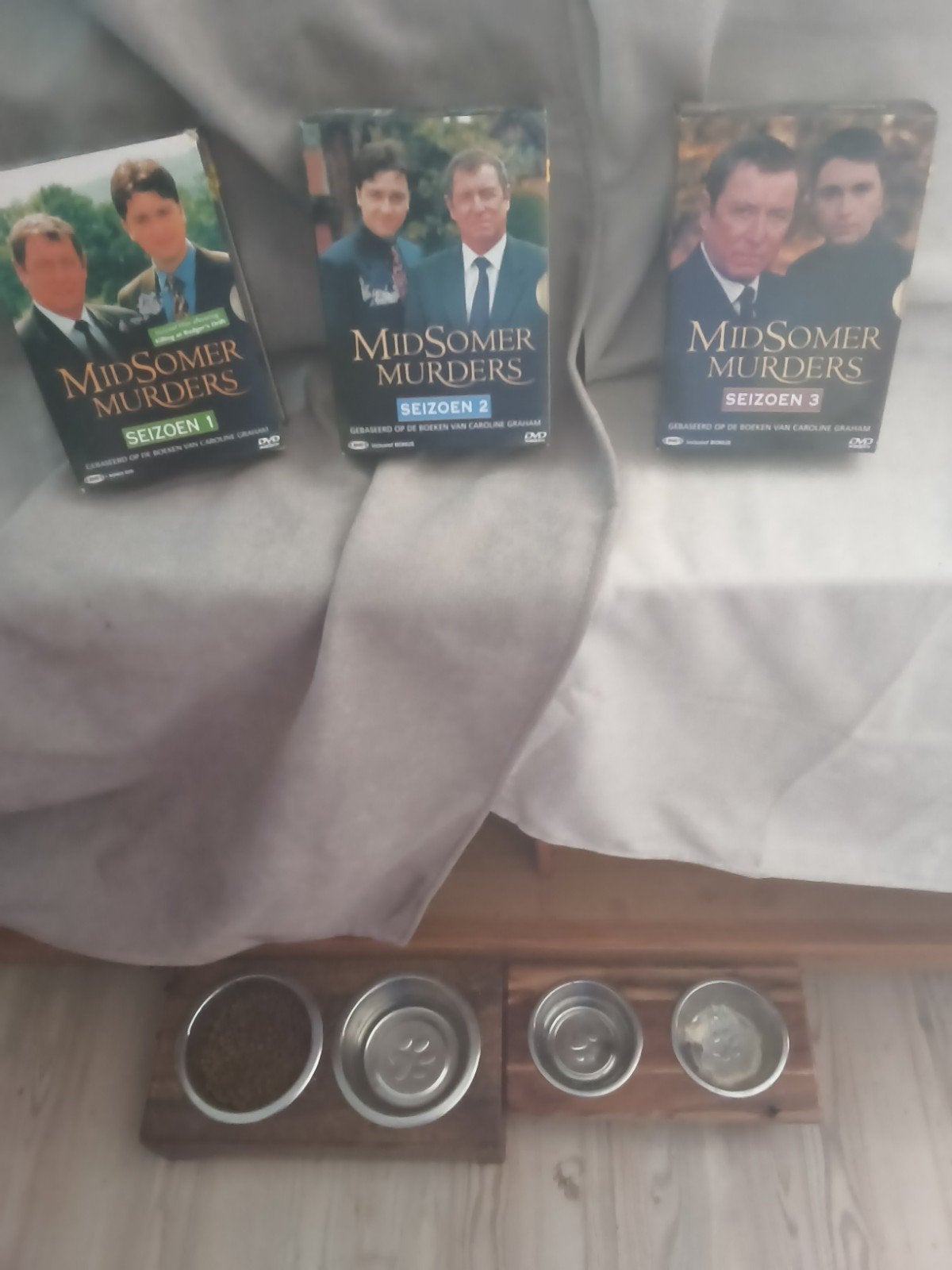 Engelse versie mid somer murders, Ophalen of Verzenden, Zo goed als nieuw, Detective en Krimi