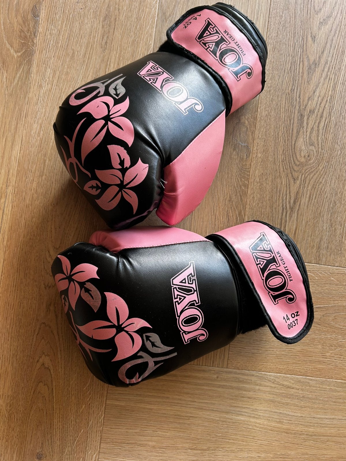 Joya (kick)Bokshandschoenen - Roze/zwart 14 oz (m), Gebruikt, Overige, Vechtsportbescherming, Maat M