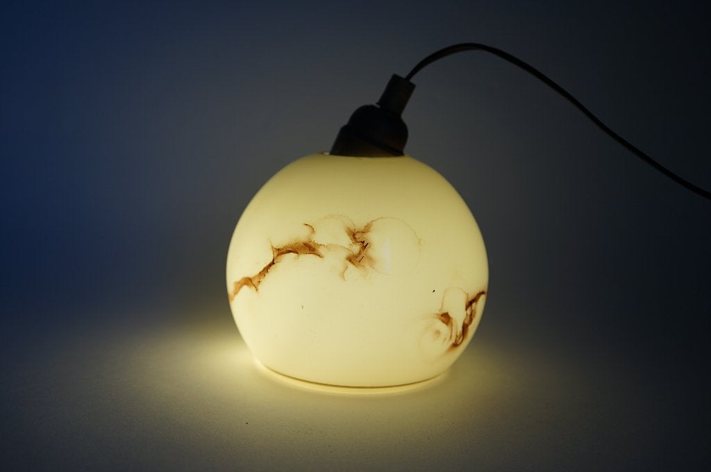 vintage gemarmerde beige goud lampenkap bol., Gebruikt, Beige, Rond, Ophalen of Verzenden