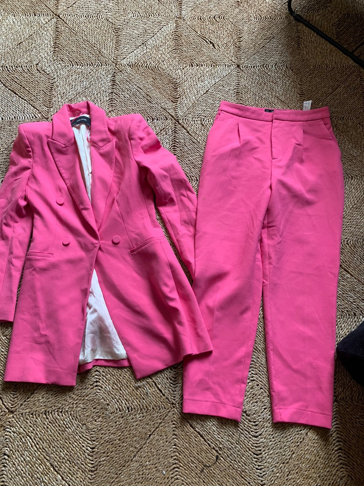 Zara roze pak - jasje en broek - Maat M, Maat 38/40 (M), Kostuum of Pak, Ophalen of Verzenden, Zo goed als nieuw