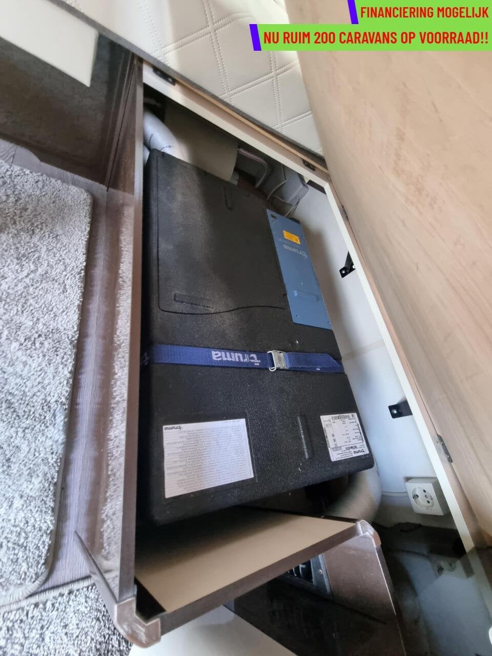 Hobby 560 UL premium AIRCO + MOVER + ENKELE BEDDEN +VOORTENT, Mover, Rondzit, Hobby, Bedrijf