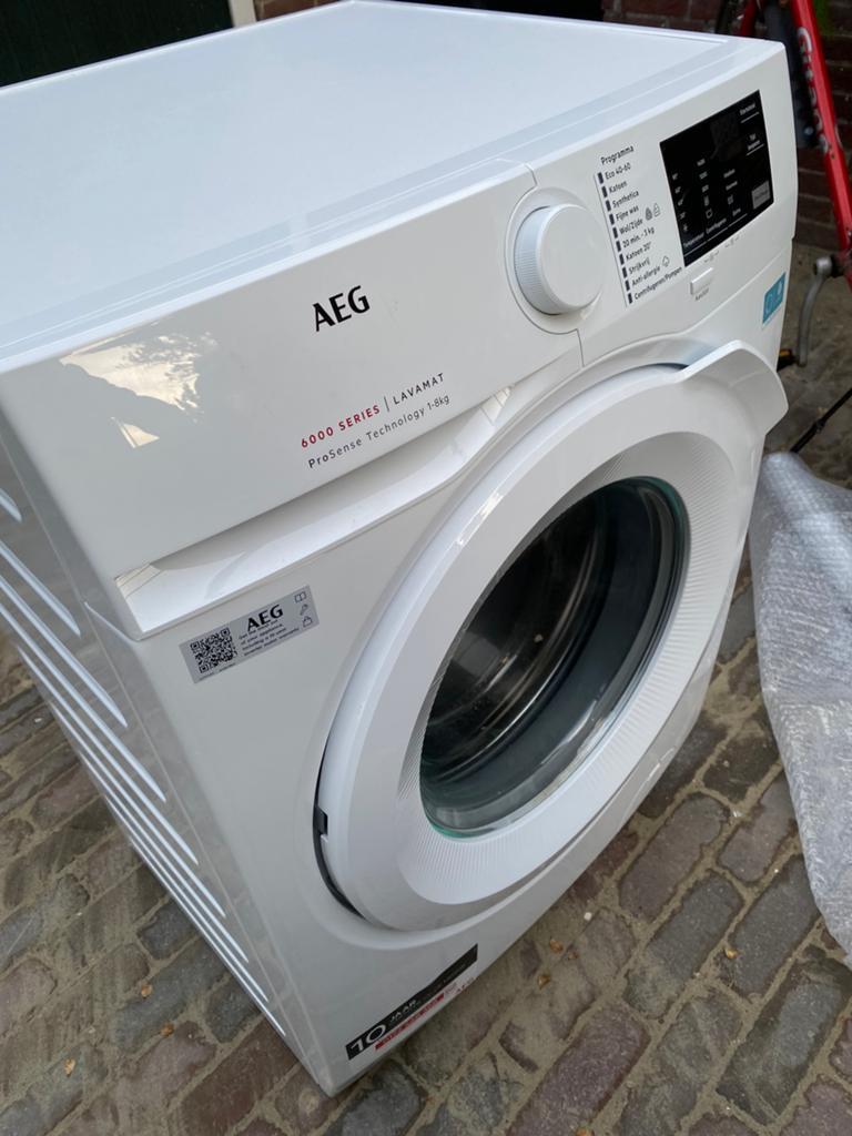 Wasmachine aangeboden, Witgoed en Apparatuur, Wasmachines, Ophalen of Verzenden, Zo goed als nieuw, 1200 tot 1600 toeren