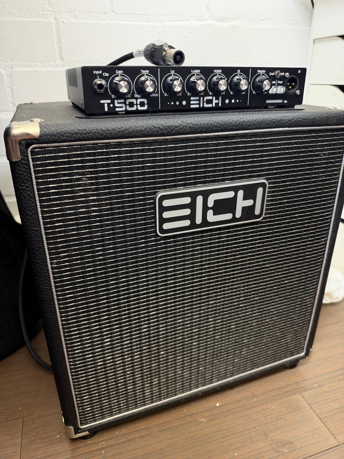 Eich T500 basversterker zwart en 112XS 8 Ohm basspeaker, Ophalen, Zo goed als nieuw, Basgitaar, 100 watt of meer