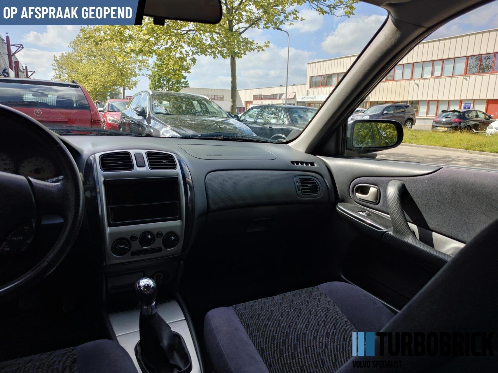Mazda 323 Fastbreak 2.0i Sportive |Airco|16"|Youngtimer|Clas, Voorwielaandrijving, Automatische klimaatregeling, Stof, Gebruikt