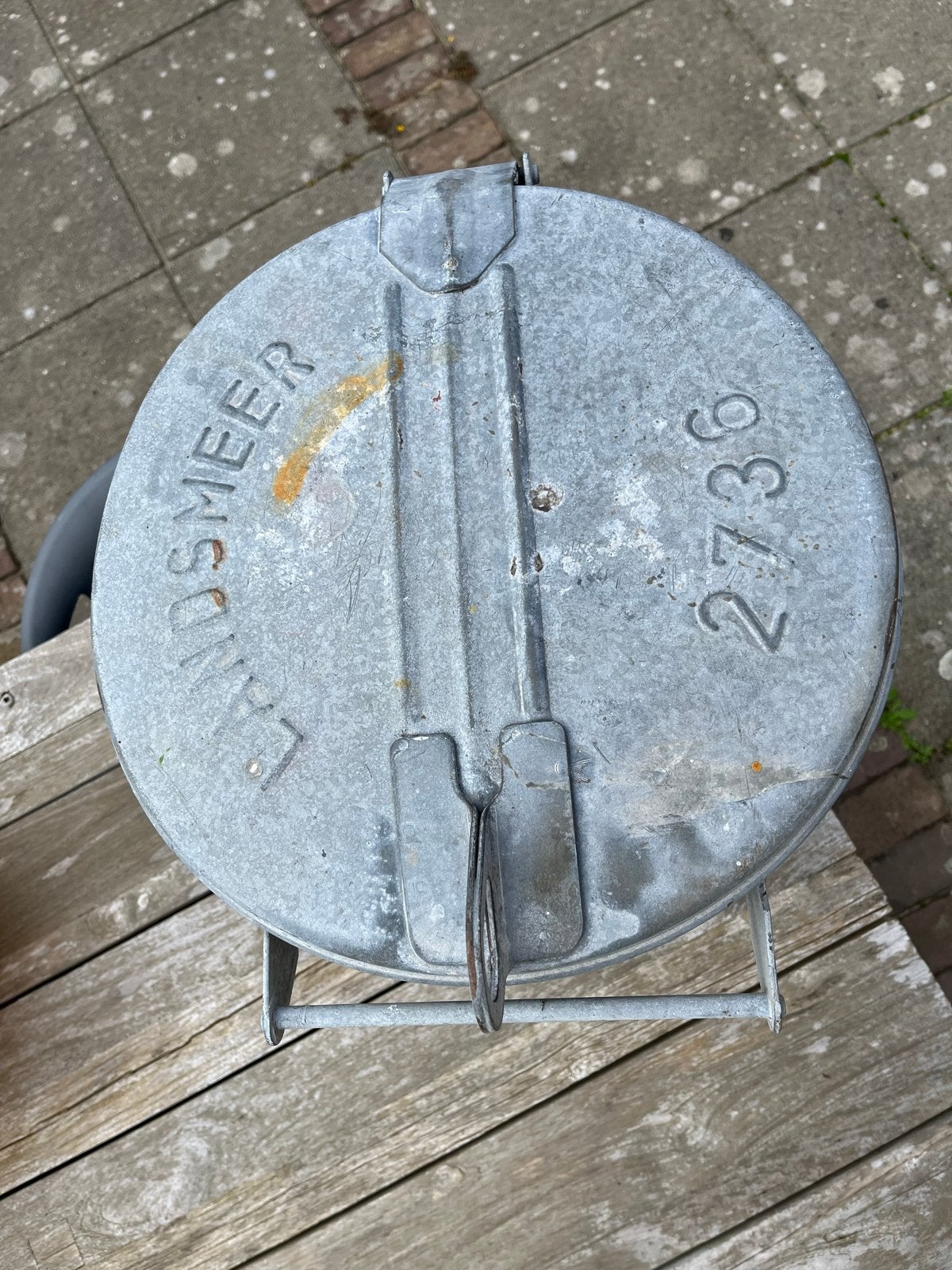 Vintage gegalvaniseerde emmer/vuilnisbak 'Landsmeer', Ophalen
