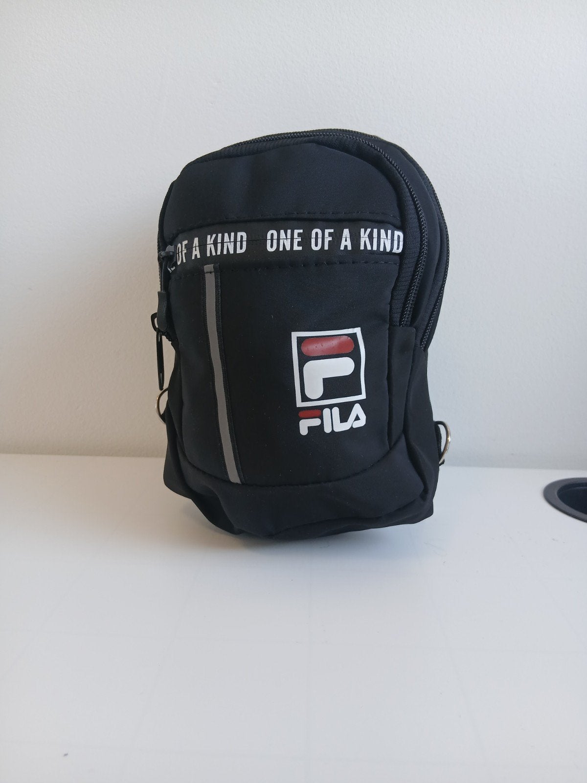 Fila Tasje - Zwart met logo, Ophalen of Verzenden, Nieuw, Zwart, Overige merken