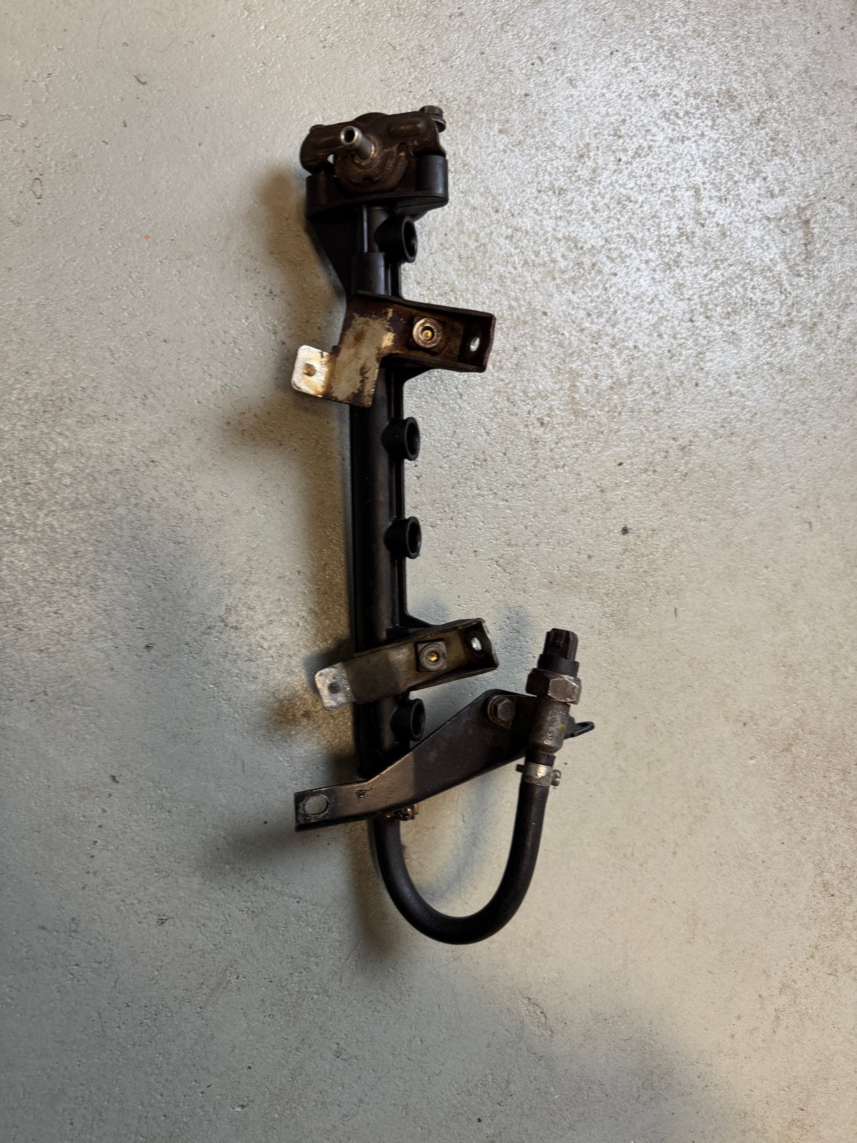 VW Golf MK2 G60 GTI Injector Rail Brandstofrail, Ophalen of Verzenden, Gebruikt, Volkswagen