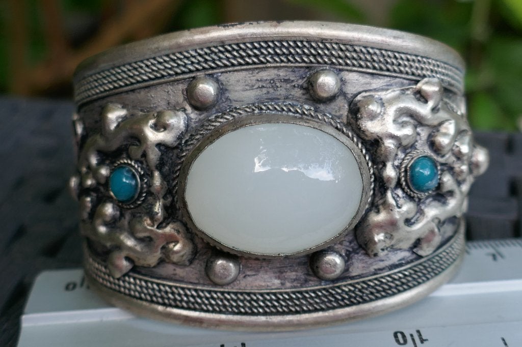 Tibetaanse brede armband met maansteen, Sieraden, Tassen en Uiterlijk, Overige materialen, Verzenden, Zo goed als nieuw, Met edelsteen