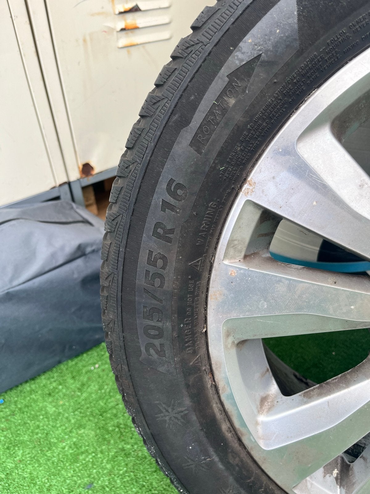 Michelin winterband 205/55 R16, Ophalen, Zo goed als nieuw