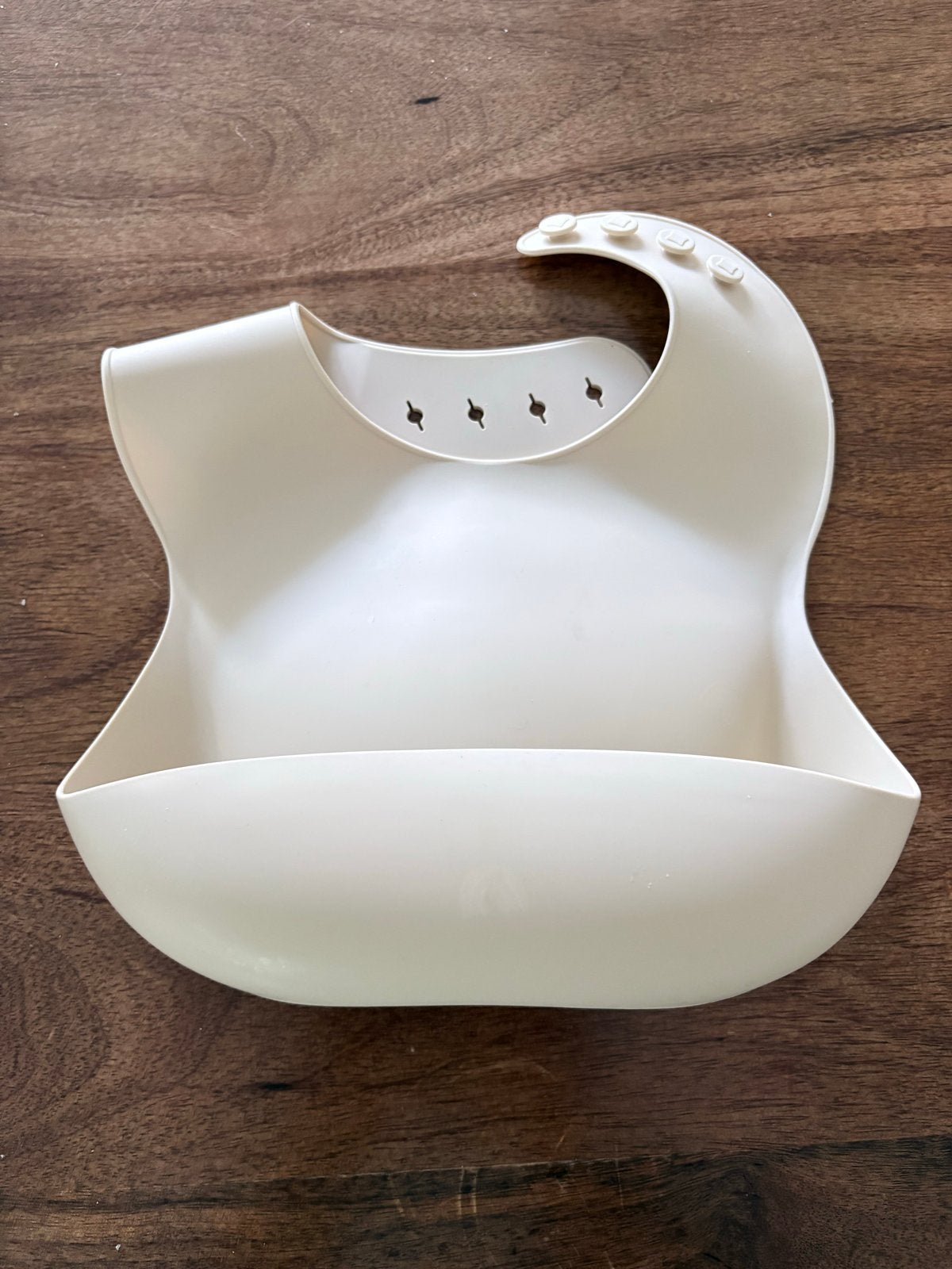 3 siliconen slabbetjes van Mushie en BabyBjörn, Ophalen, Overige merken, Slab, Zo goed als nieuw