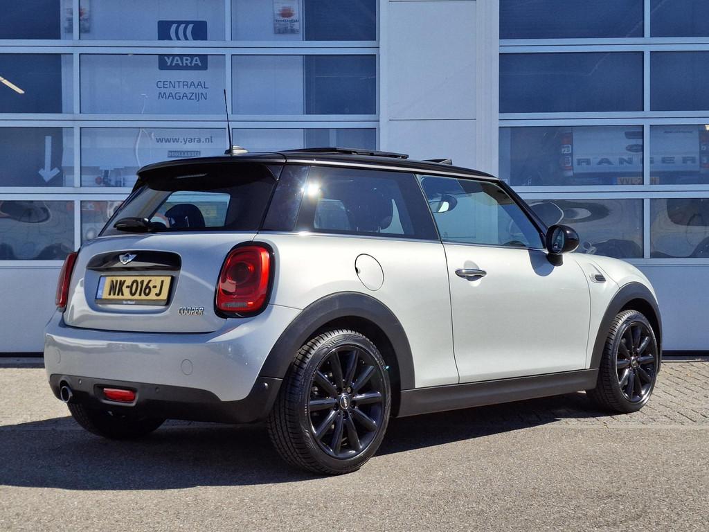 Mini Mini 1.5 Cooper Chili Business | Panoramadak | LED | Pa, Auto's, Mini, Voorwielaandrijving, 12 maanden, 136 pk, Gebruikt