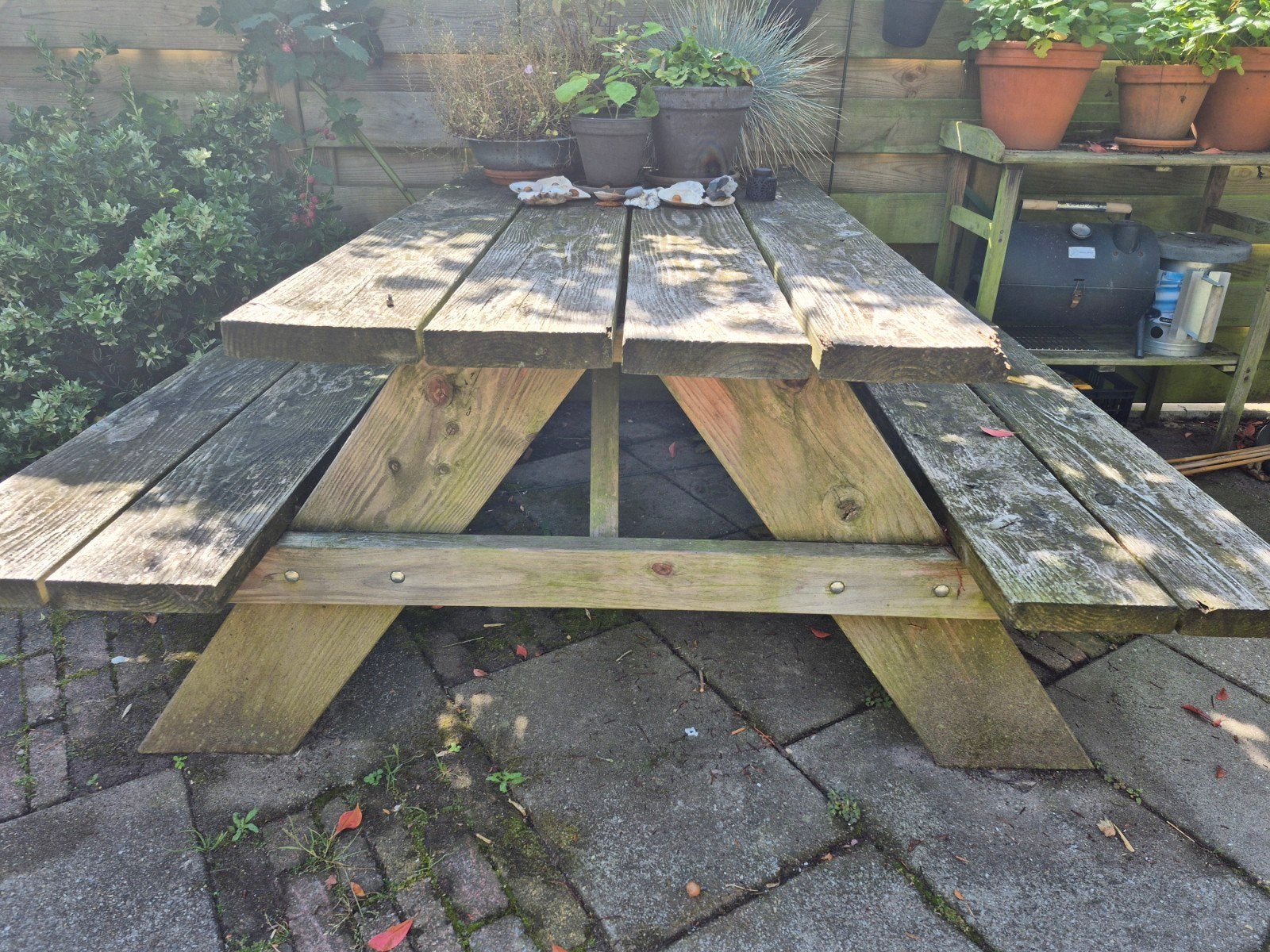 stevige houten picknick tafel 150x170, Tuin en Terras, Picknicktafels, Ophalen, Rechthoekig, Hout