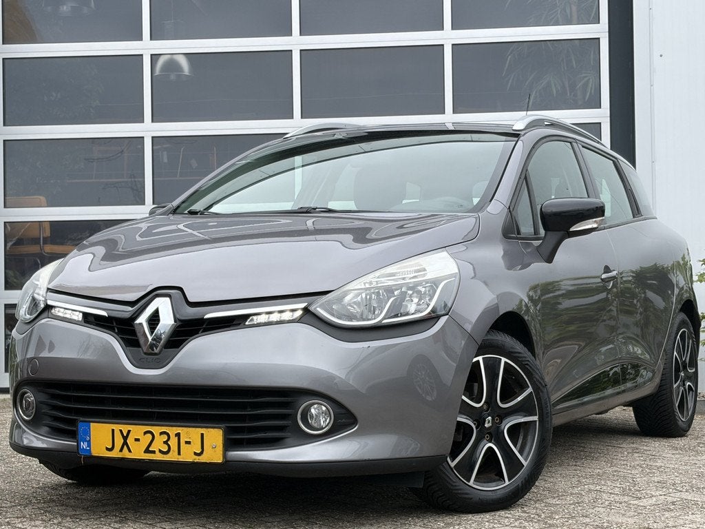 Renault Clio Estate 0.9 TCe Expression 90pk | Audio-navigati, Auto's, Renault, Bedrijf, Te koop, Clio, ABS, Airbags, Airconditioning