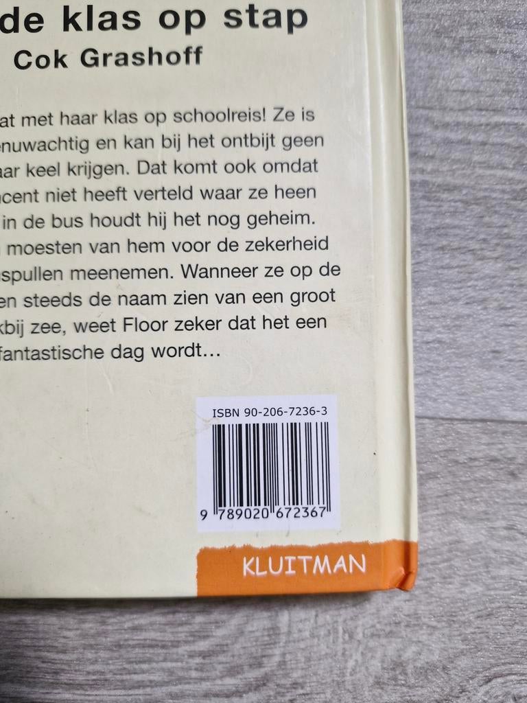 Floortje met de klas op stap - Kinderboek van Cok Grashoff, Ophalen of Verzenden, Gelezen, Cok Grashoff, Fictie algemeen