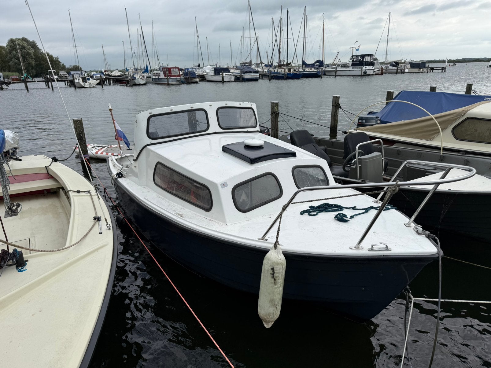 Mayland kajuitboot met suzuki 25 pk 4 takt motor & trailer, Watersport en Boten, Ophalen, Gebruikt, Viertaktmotor, 10 tot 30 pk