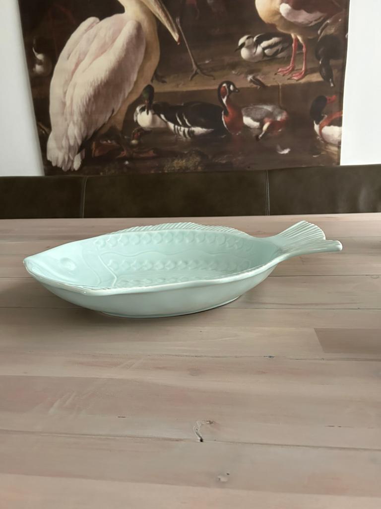 Zeegroene decoratieve schaal in visvorm, Huis en Inrichting, Ophalen, Overige materialen, Schaal, Zo goed als nieuw