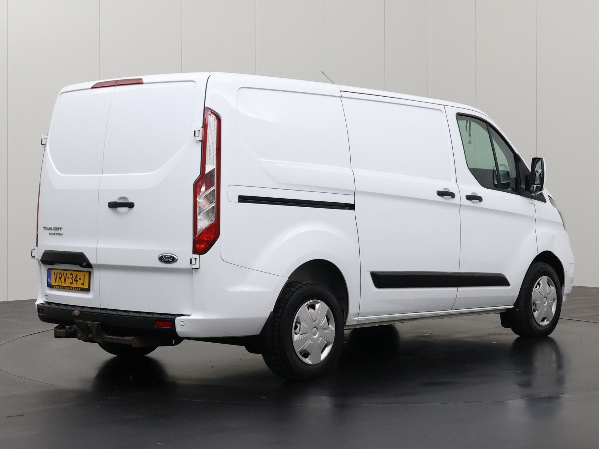 Ford Transit Custom 2.0TDCI Business Achterdeuren | Multimed, Auto's, Bestelauto's, Voorwielaandrijving, 4 cilinders, 1961 kg