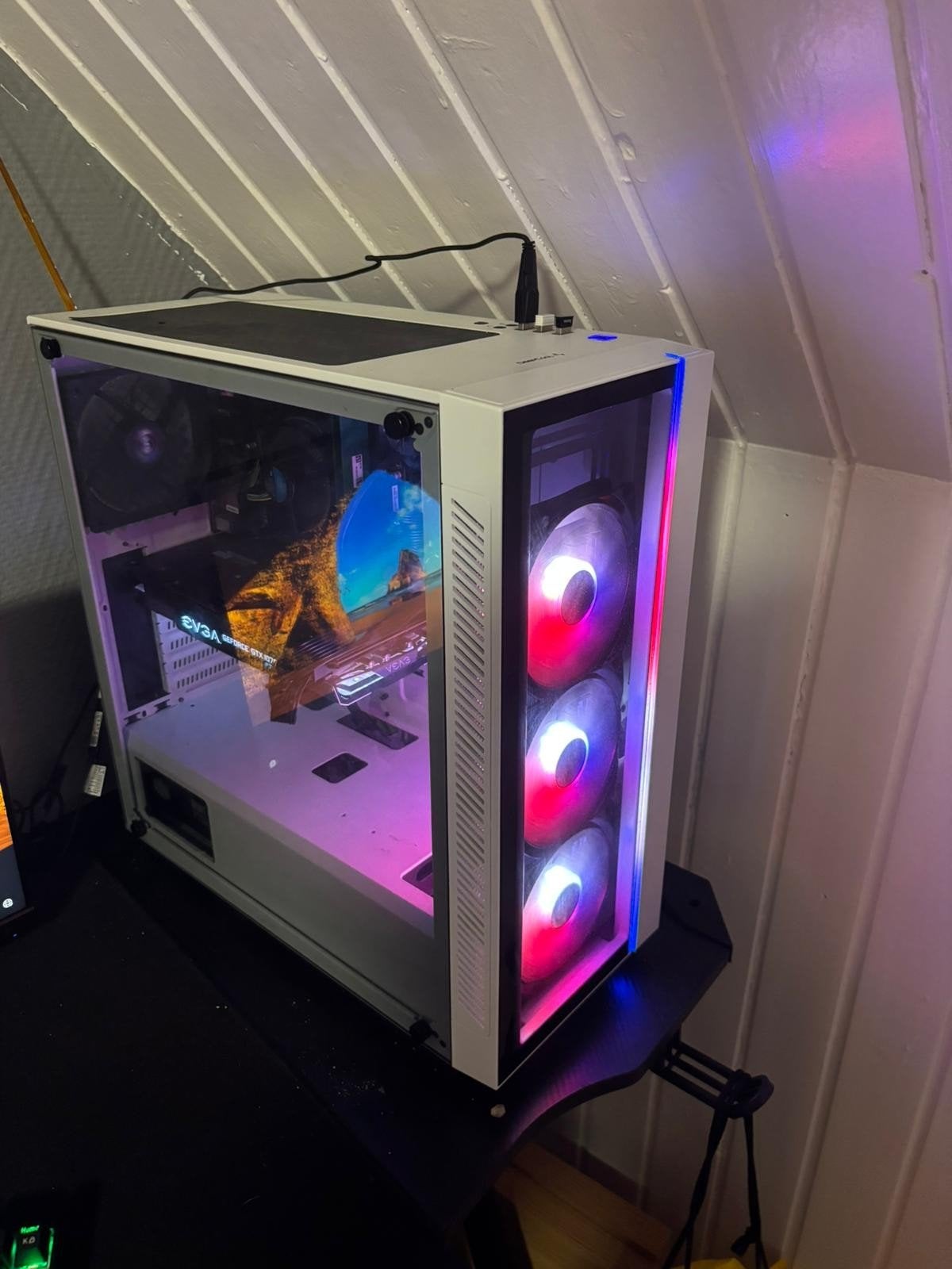 Gaming PC met GTX 1070 en 22 inch monitor, Ophalen, Gebruikt, EVGA (videokaart), Intel (onbekend type)