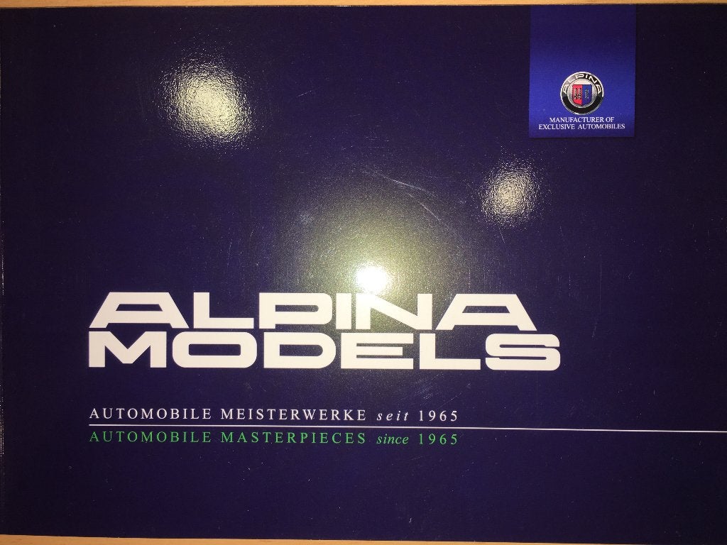 Alpina BMW brochure / folder 2022 Engels, oa B7, B5, D5, Ophalen of Verzenden, Zo goed als nieuw, BMW