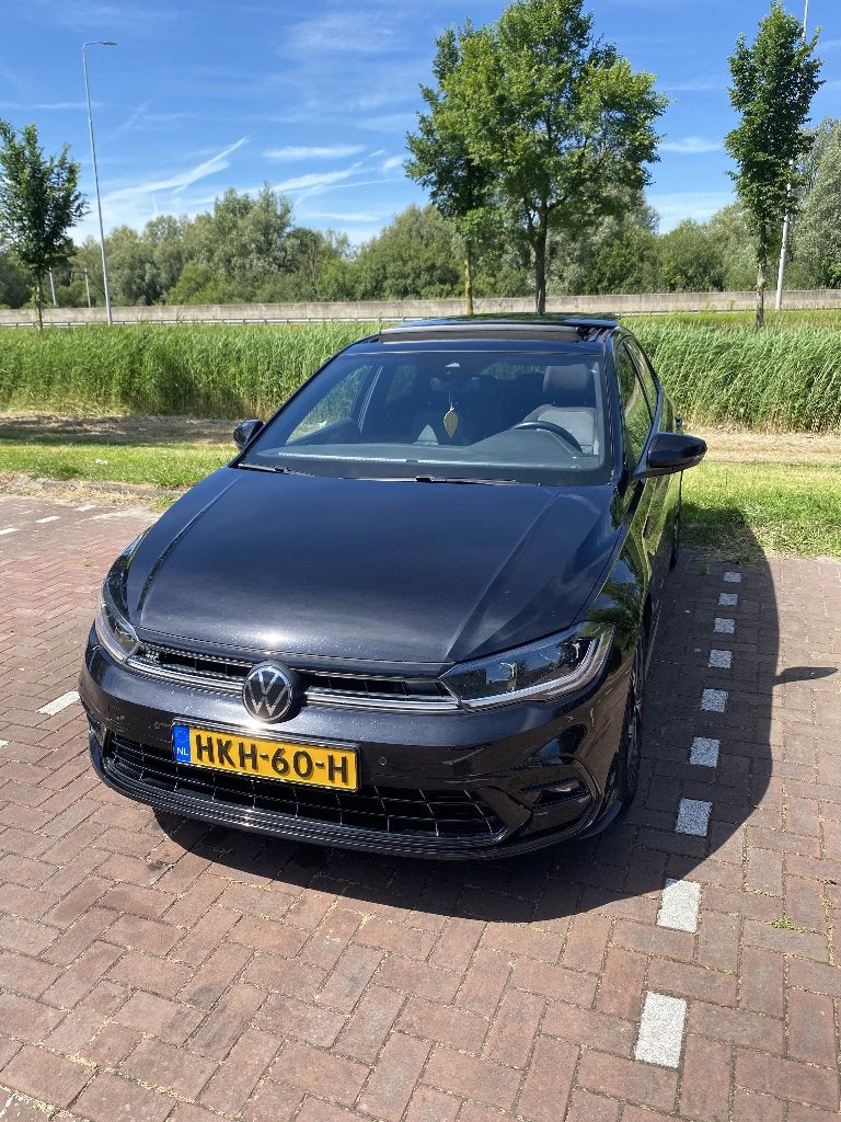 Volkswagen Polo 1.0 TSI 110pk Dsg R-line Pano Full Option, Auto's, Volkswagen, Zwart, 3 cilinders, 1100 kg, Geïmporteerd