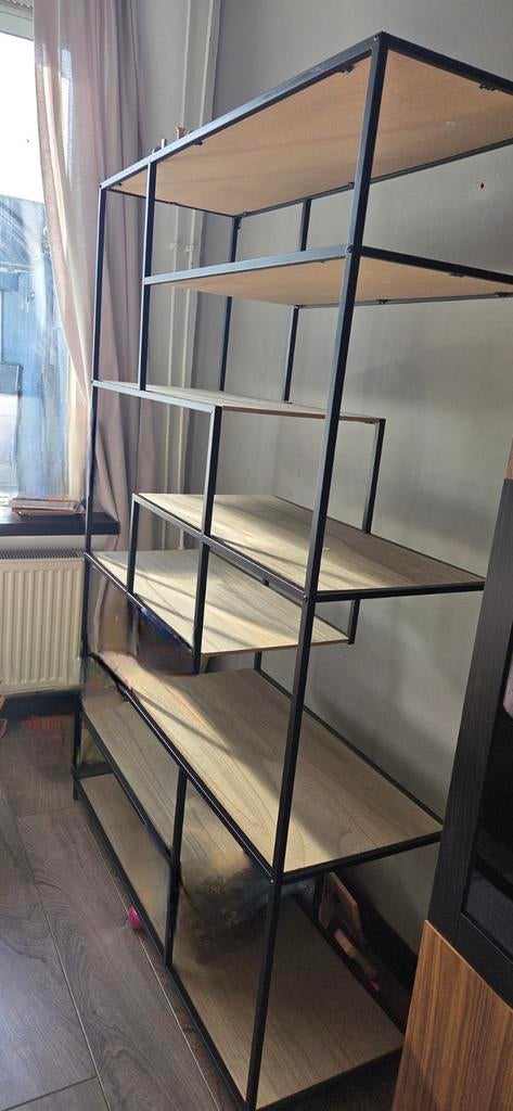 Open kast, Ophalen, Gebruikt