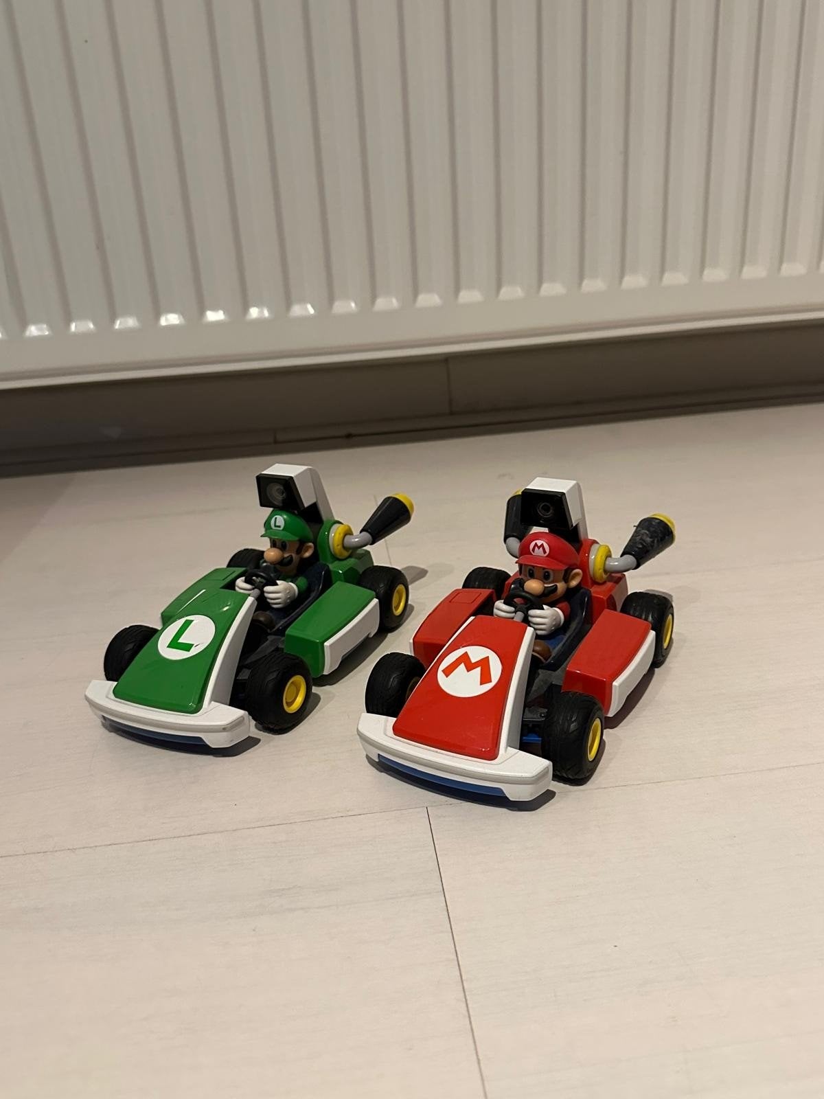 Mario kart live, 2 auto's met homecircuit, Ophalen of Verzenden, Gebruikt