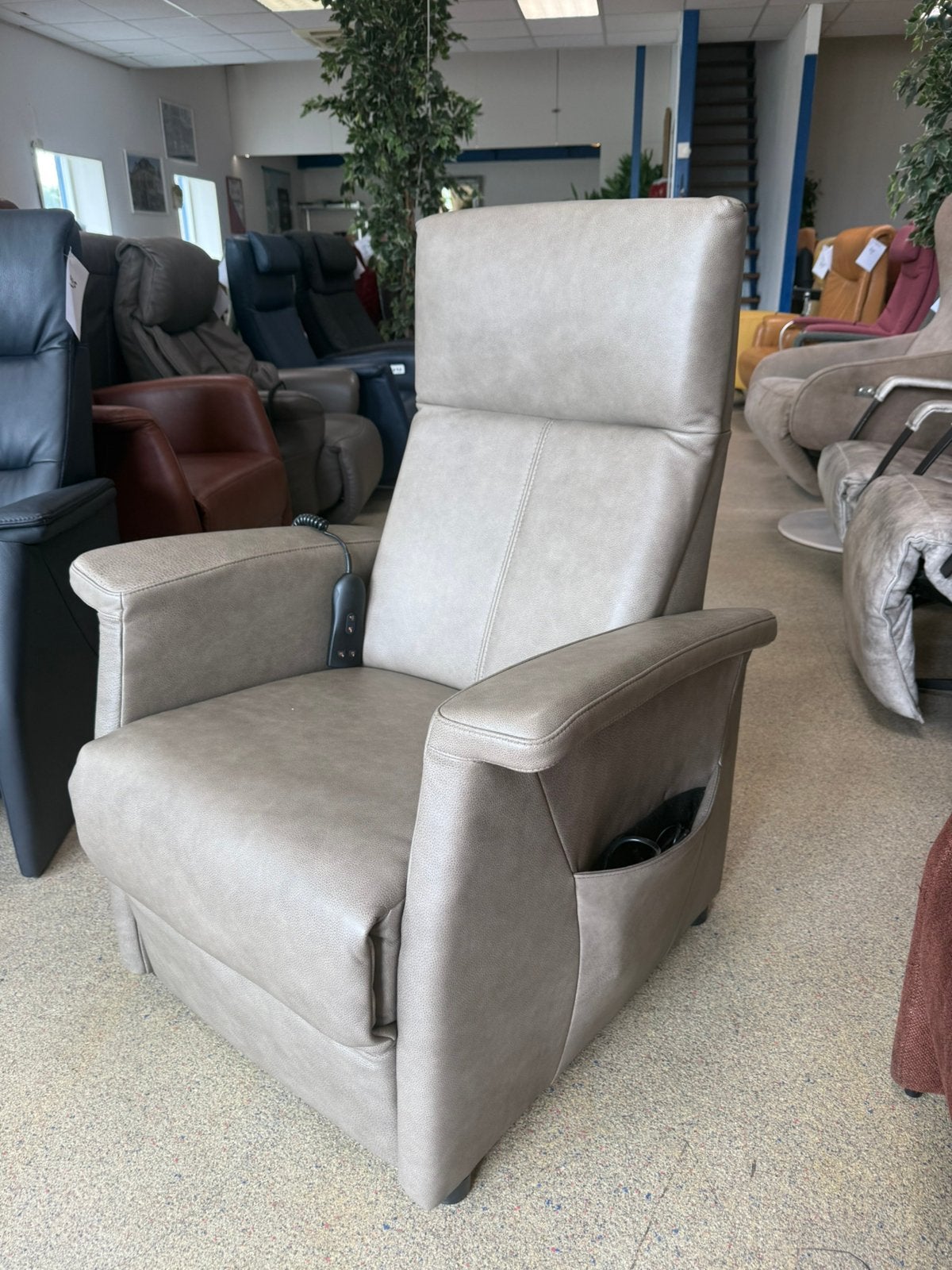 De Toekomst sta op stoel relax fauteuil gratis bezorging