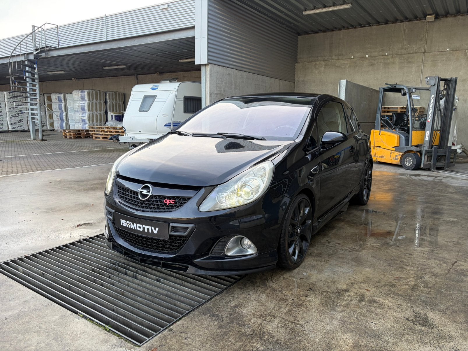 Opel Corsa 1.6 GSI Turbo 3D 2008 Zwart, Auto's, 4 cilinders, Zwart, Bedrijf, Handgeschakeld