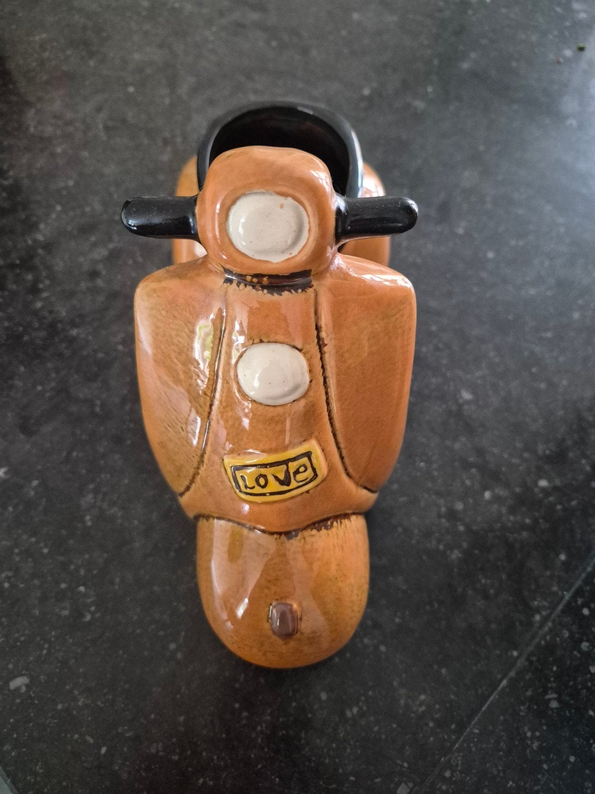 Plantenpot en decoratie scooter, Ophalen