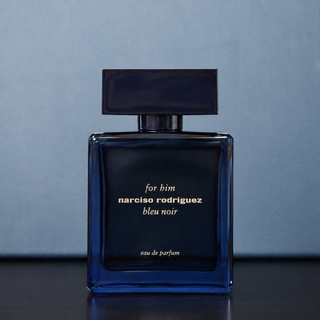 Narciso Rodriguez - For Him Bleu Noir EDP, Sieraden, Tassen en Uiterlijk, Uiterlijk | Parfum, Zo goed als nieuw, Verzenden