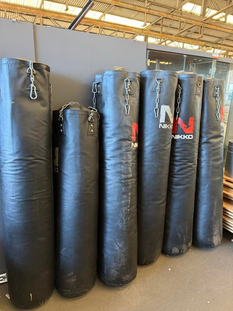 Nikko bokszakken in goede staat - Ophalen rondom Amsterdam, Ophalen, Gebruikt, Bokszak