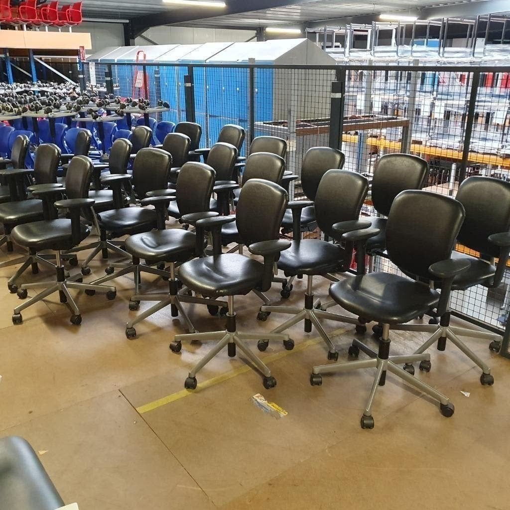Ahrend 262 bureaustoel / schoolstoel nieuw gestoffeerd, Ophalen, Gebruikt, Zwart