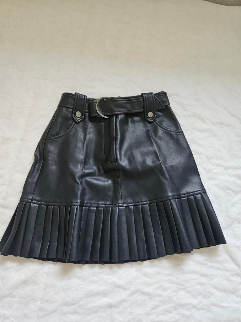 Stradivarius rokje maat XS, Kleding | Dames, Zwart, Ophalen of Verzenden, Zo goed als nieuw, Maat 34 (XS) of kleiner