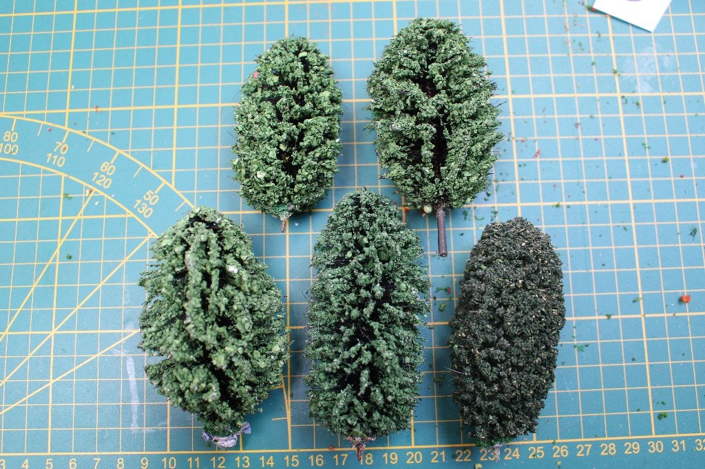 bomen   lot   8    , 5   stuks, Hobby en Vrije tijd, Modeltreinen | H0, Ophalen of Verzenden, Gelijkstroom of Wisselstroom, Natuur