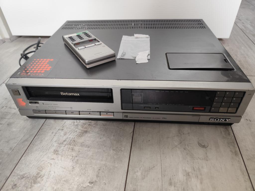 Sony Betamax SL-C33 defect, Audio, Tv en Foto, Videospelers, Ophalen of Verzenden