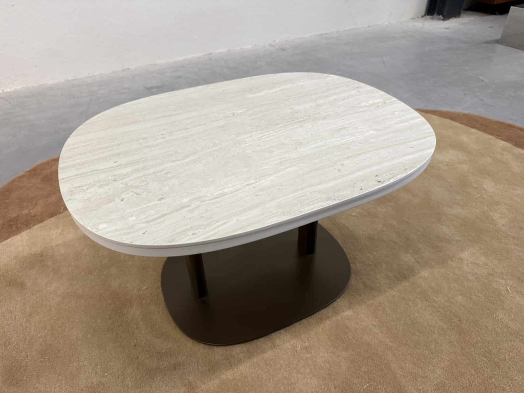 Nieuw Leolux Toveri Salontafel Ceramic Strata Argentum Tafel, Leolux, Info@leolux.nl, Venlo Marinus Dammeweg 55