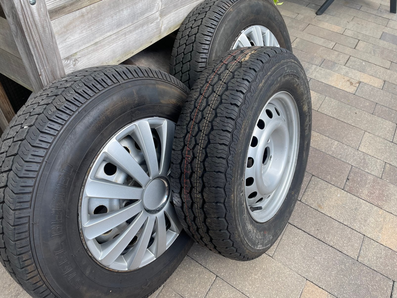 4x100 175R14C Caravanwielen (DOT 0722) met goed profiel, Ophalen, Gebruikt