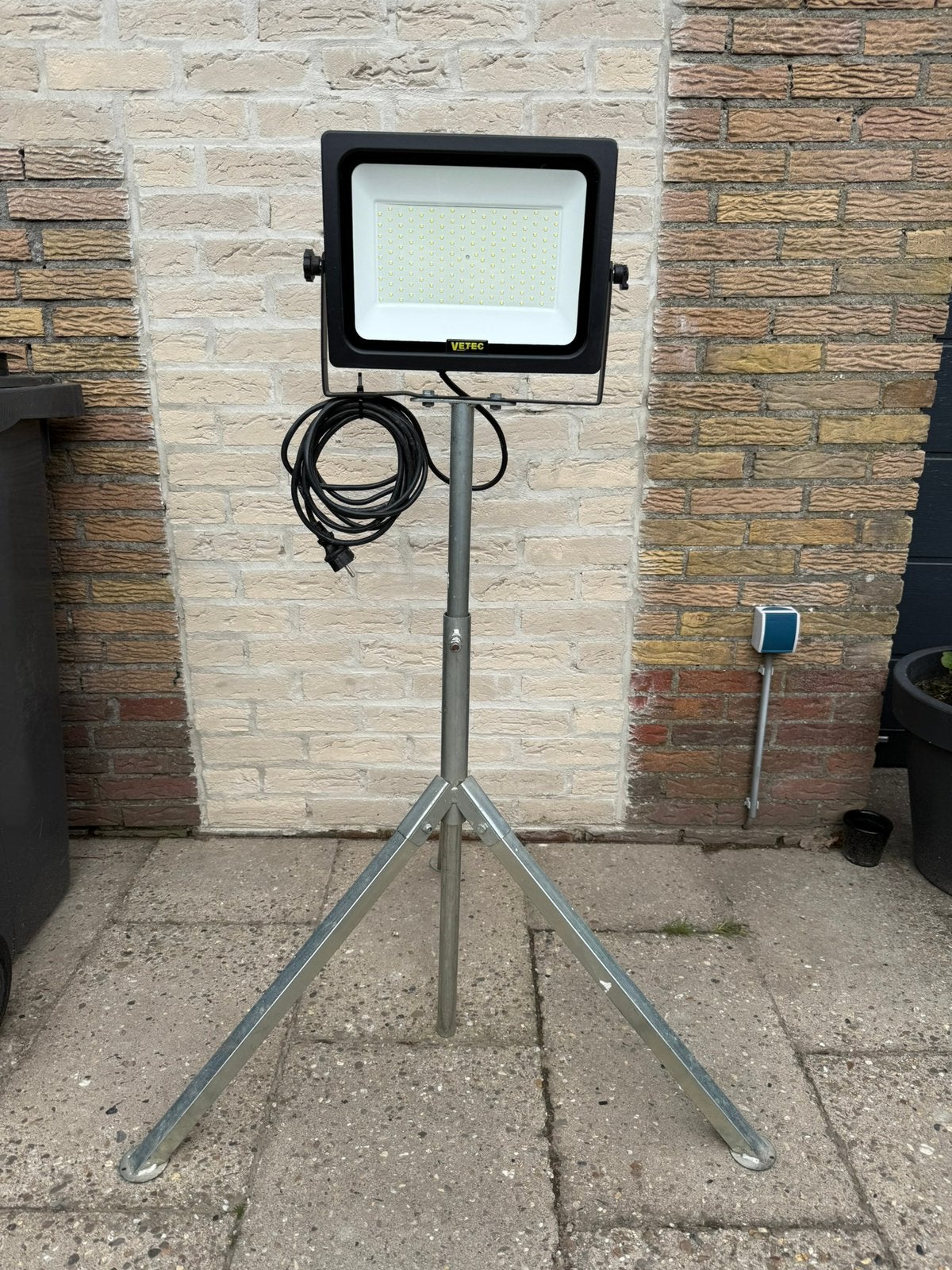 VETEC bouwlamp op statief 16500lm, Ophalen, Gebruikt, Met statief, Lamp