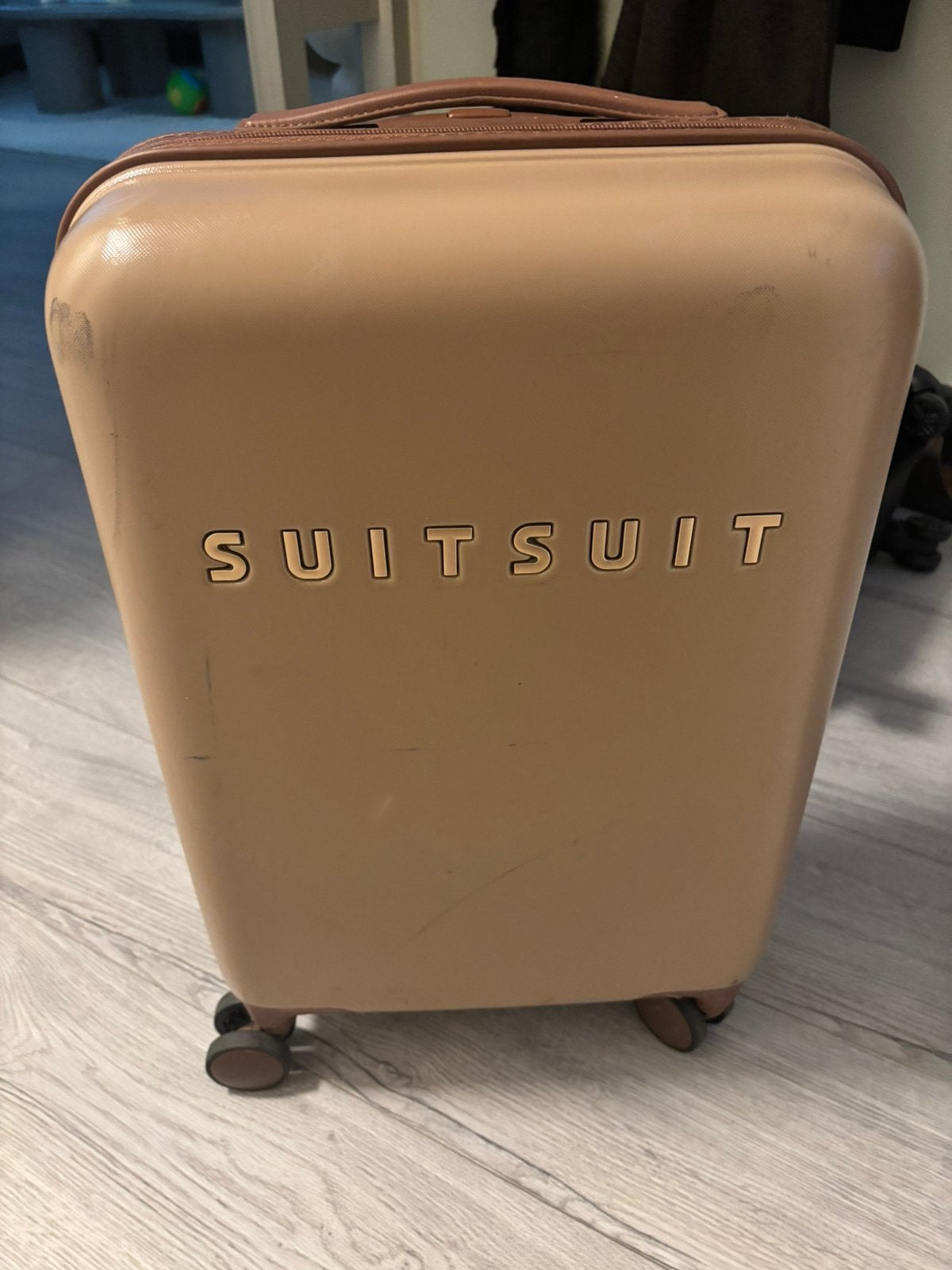 Suitsuit handbagage koffer, Gebruikt, 50 tot 60 cm, Hard kunststof, 35 tot 45 cm