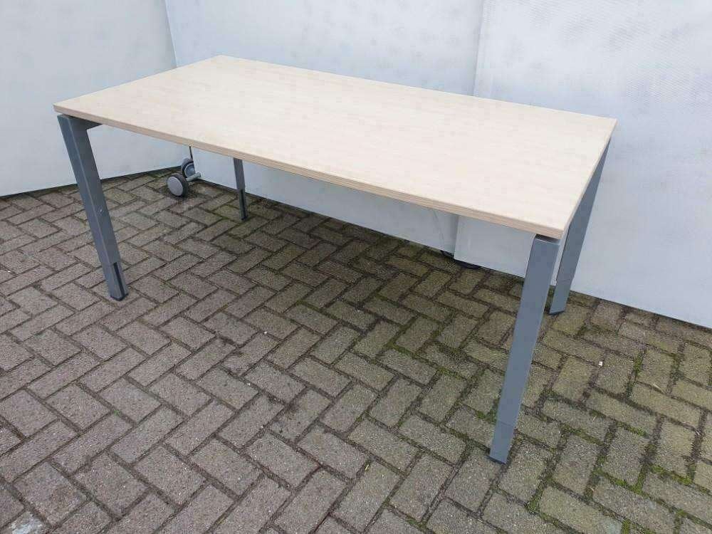 Steelcase bureau 160x80 nw blad naar keuze (wit, eiken etc), 160 cm, In hoogte verstelbaar, Zo goed als nieuw, Postbus Duivendrecht