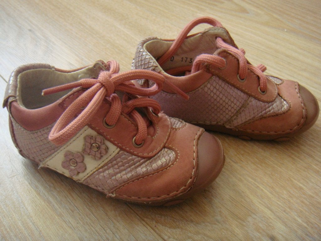 Mooie Bunnies schoenen maat 20, Meisje, Schoenen, Ophalen of Verzenden, Zo goed als nieuw