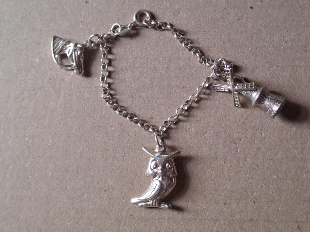 Zilveren armband voor kind met Uil Molen en Paardenhoofd, Ophalen of Verzenden, Zo goed als nieuw, Zilver, Zilver