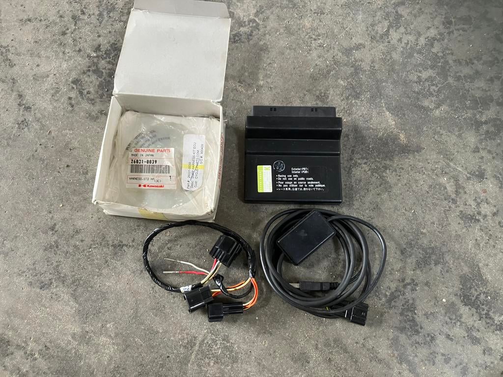 Kawasaki zx-6r 2003/2004 race ECU, Motoren, Onderdelen | Kawasaki, Ophalen of Verzenden, Gebruikt