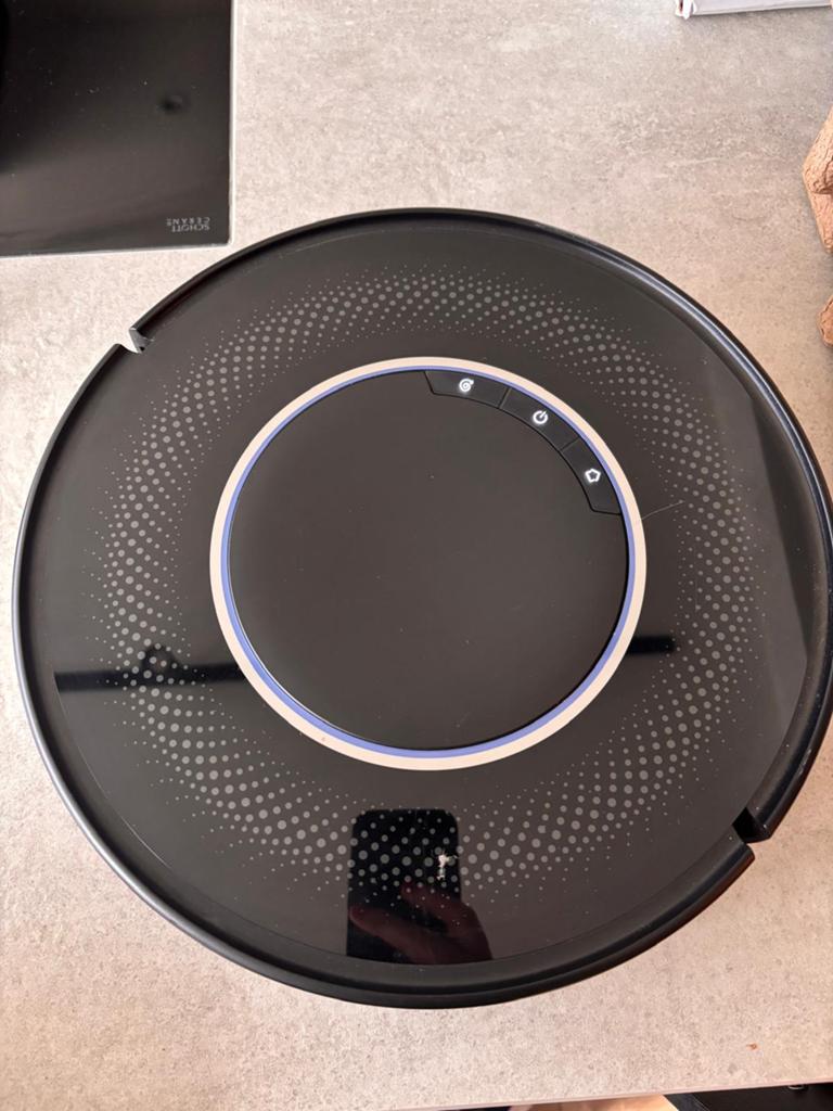 Robot stofzuiger, Ophalen of Verzenden, Zo goed als nieuw, Robotstofzuiger